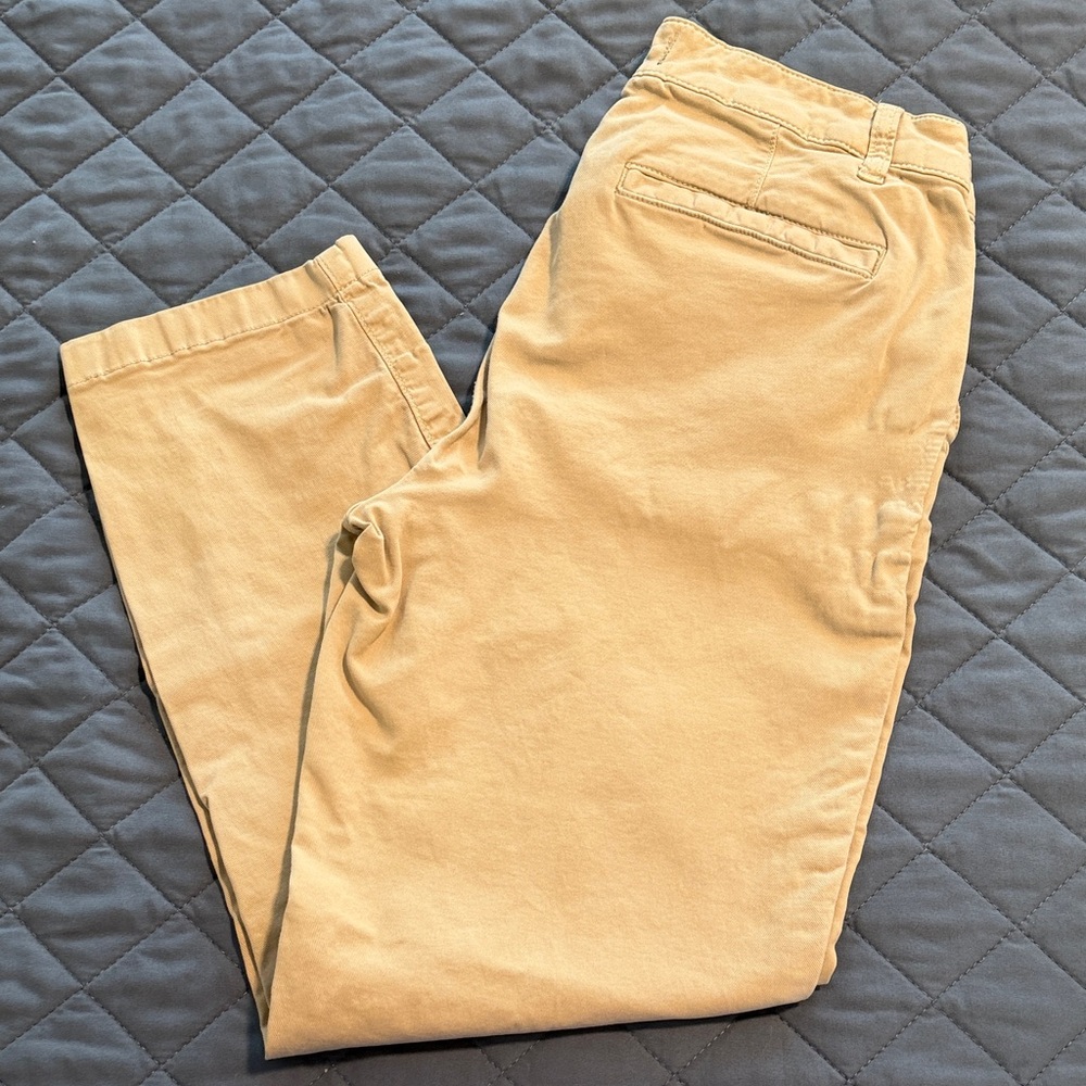 Abercrombie & Fitch Chino Khaki Pants